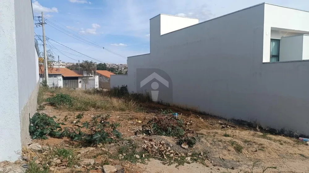 Terreno, 243 m² - Foto 2