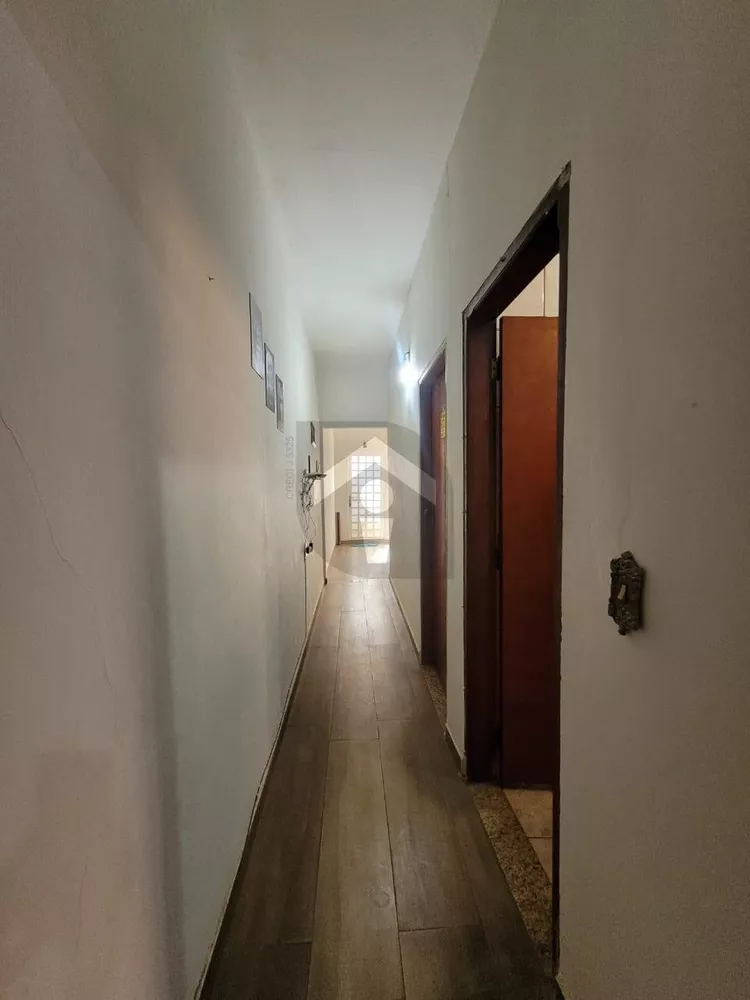 Casa, 5 quartos, 240 m² - Foto 3