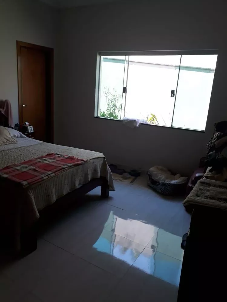 Casa à venda com 3 quartos, 300m² - Foto 10