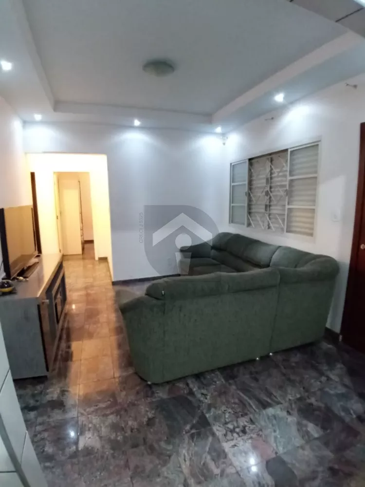 Casa à venda com 3 quartos, 150m² - Foto 4