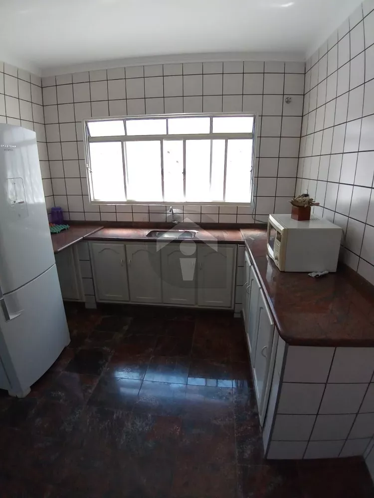 Casa à venda com 3 quartos, 150m² - Foto 6