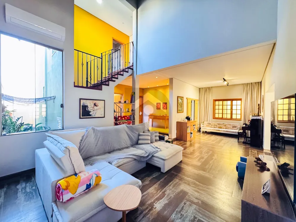 Casa, 240 m² - Foto 1