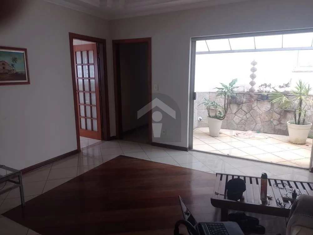 Casa, 3 quartos, 220 m² - Foto 5