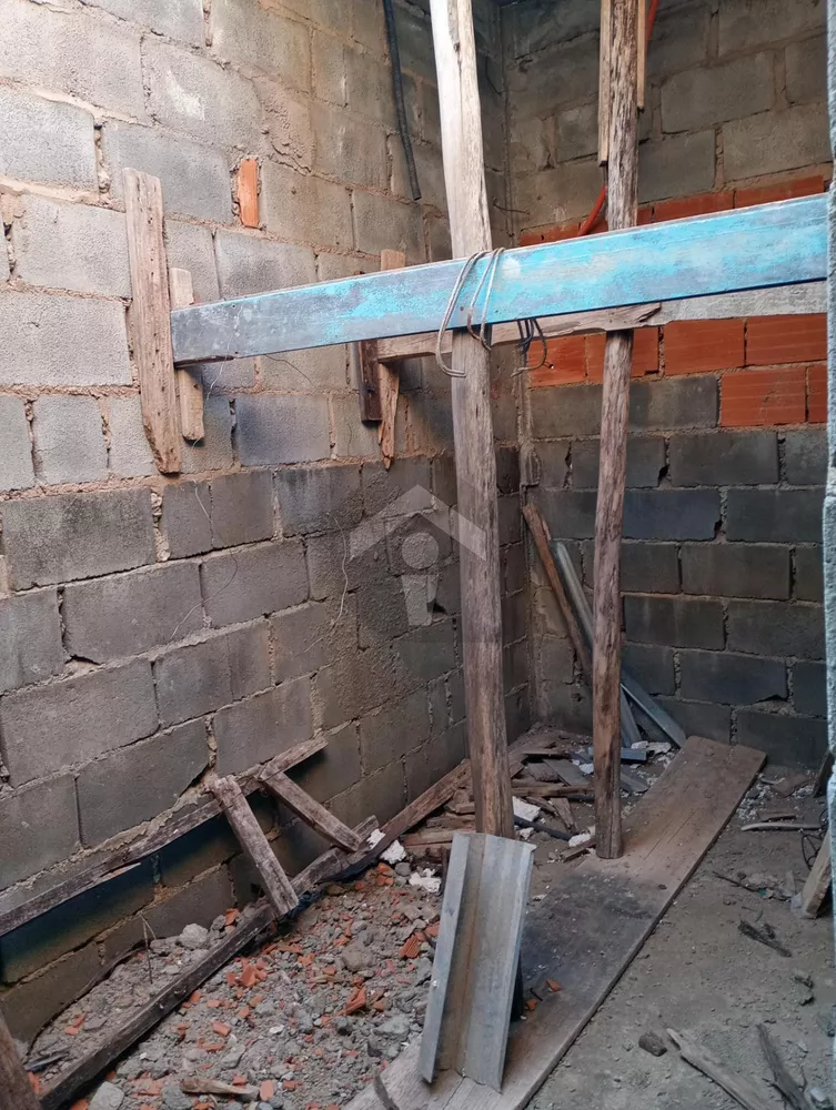 Casa, 2 quartos, 70 m² - Foto 1