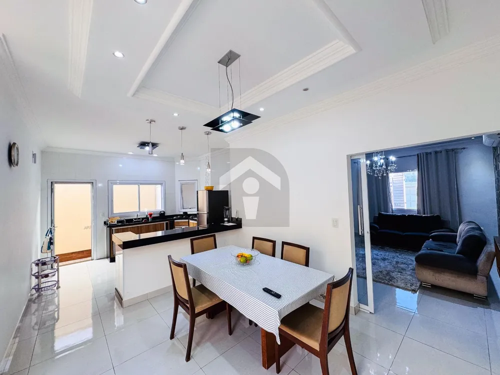 Casa, 2 quartos, 155 m² - Foto 3