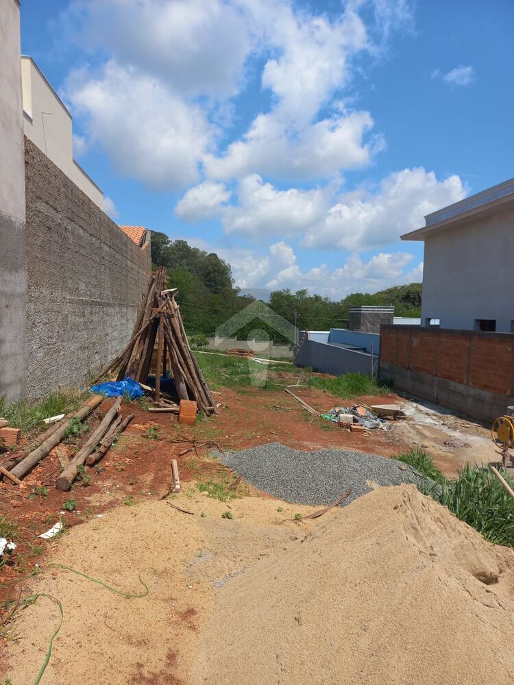 Terreno, 300 m² - Foto 1