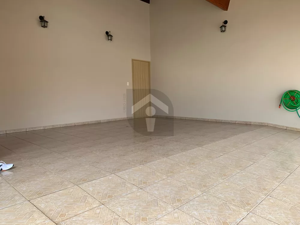 Casa, 3 quartos, 185 m² - Foto 2