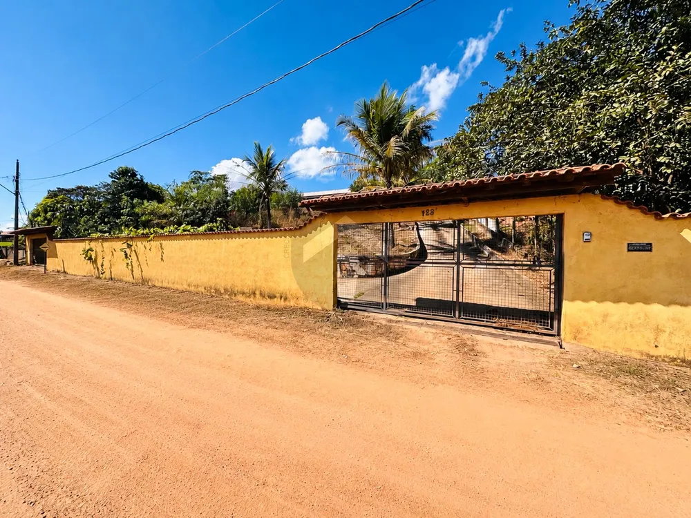 Chácara, 3 quartos, 2000 m² - Foto 1