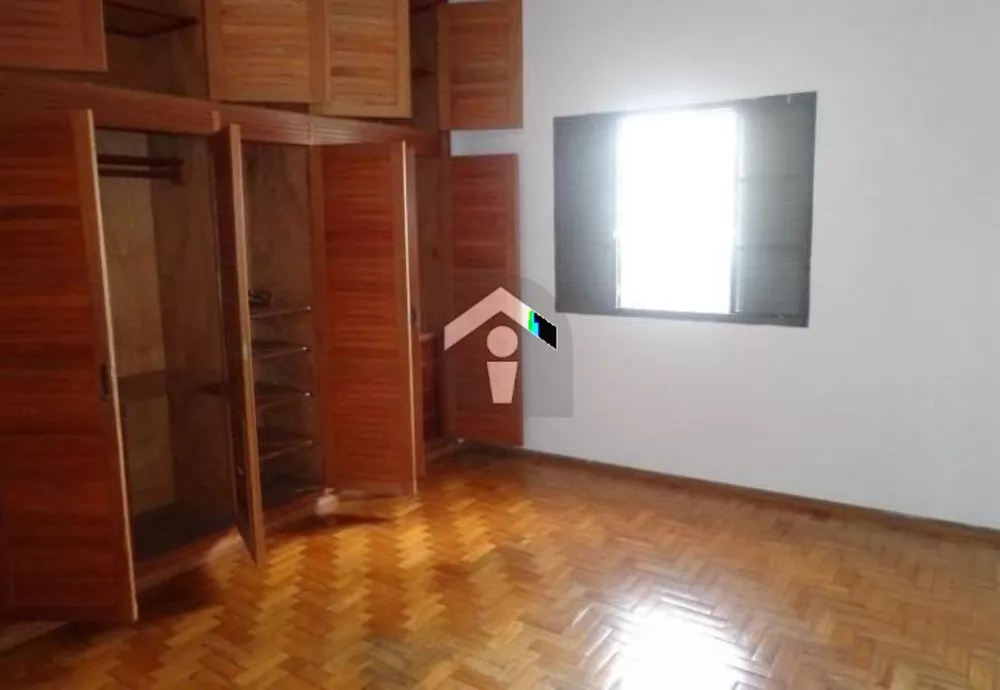 Casa, 3 quartos, 215 m² - Foto 2