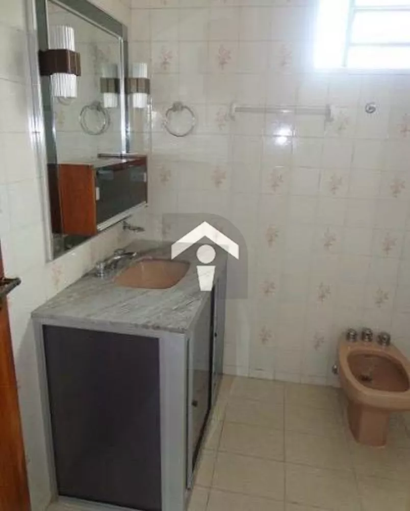 Casa, 3 quartos, 215 m² - Foto 4