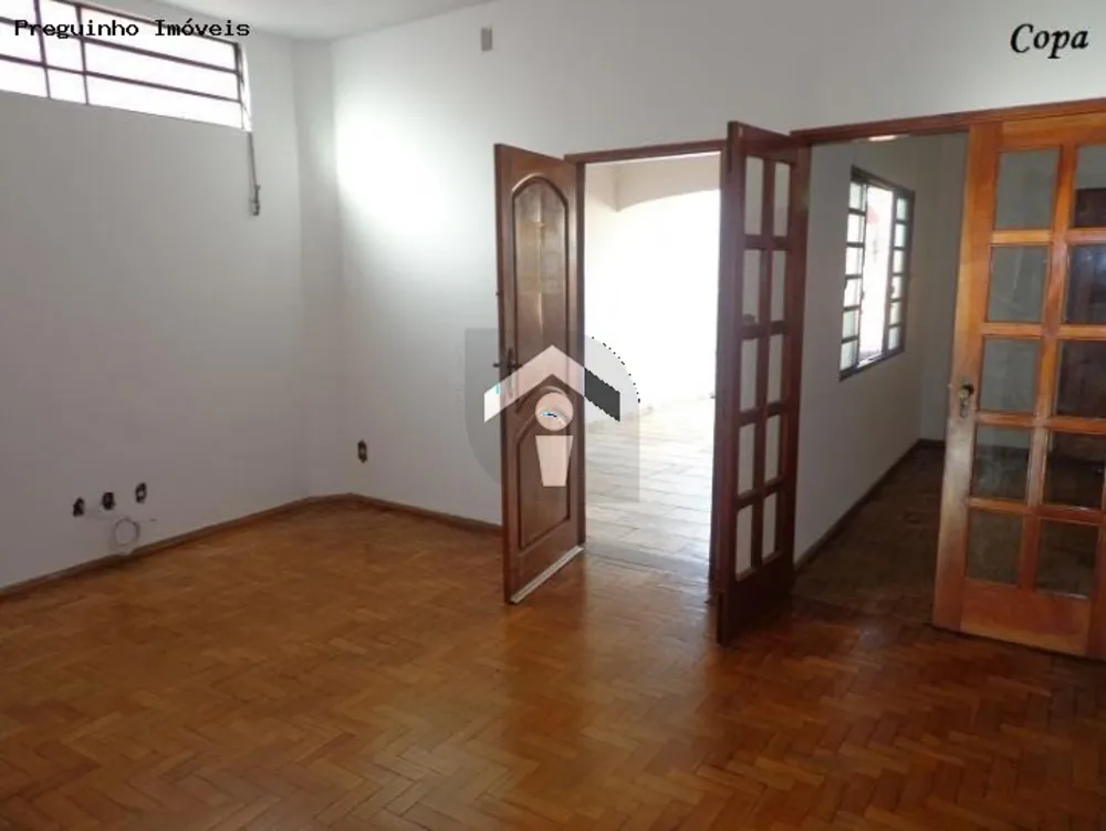 Casa, 3 quartos, 215 m² - Foto 2