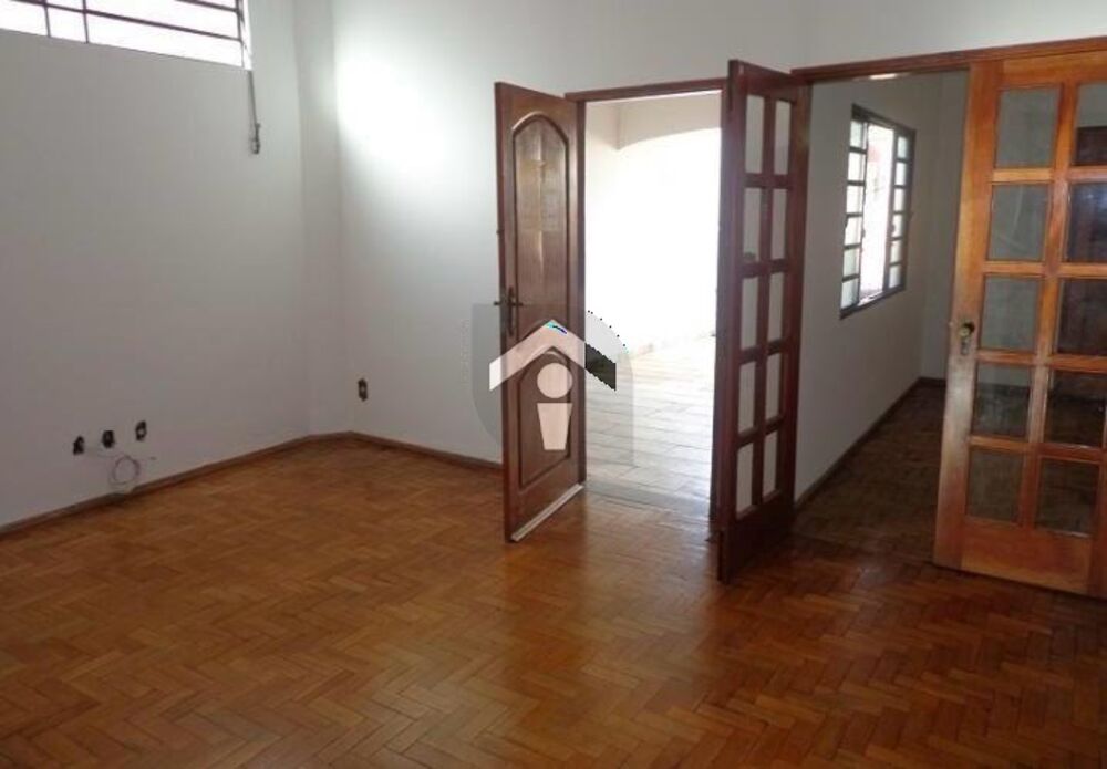Casa, 3 quartos, 215 m² - Foto 8