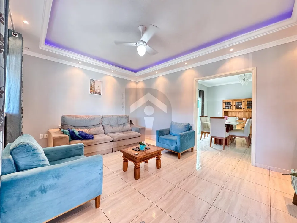Casa, 3 quartos, 168 m² - Foto 3