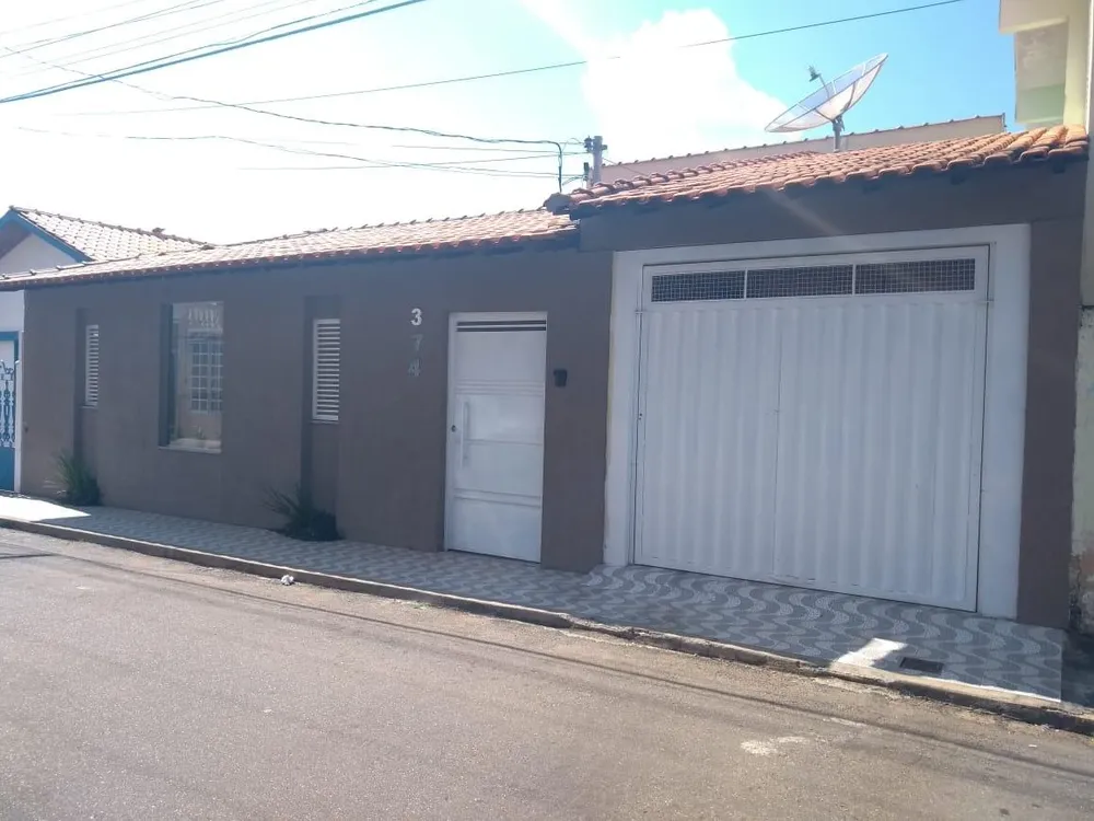 Casa, 4 quartos, 247 m² - Foto 3
