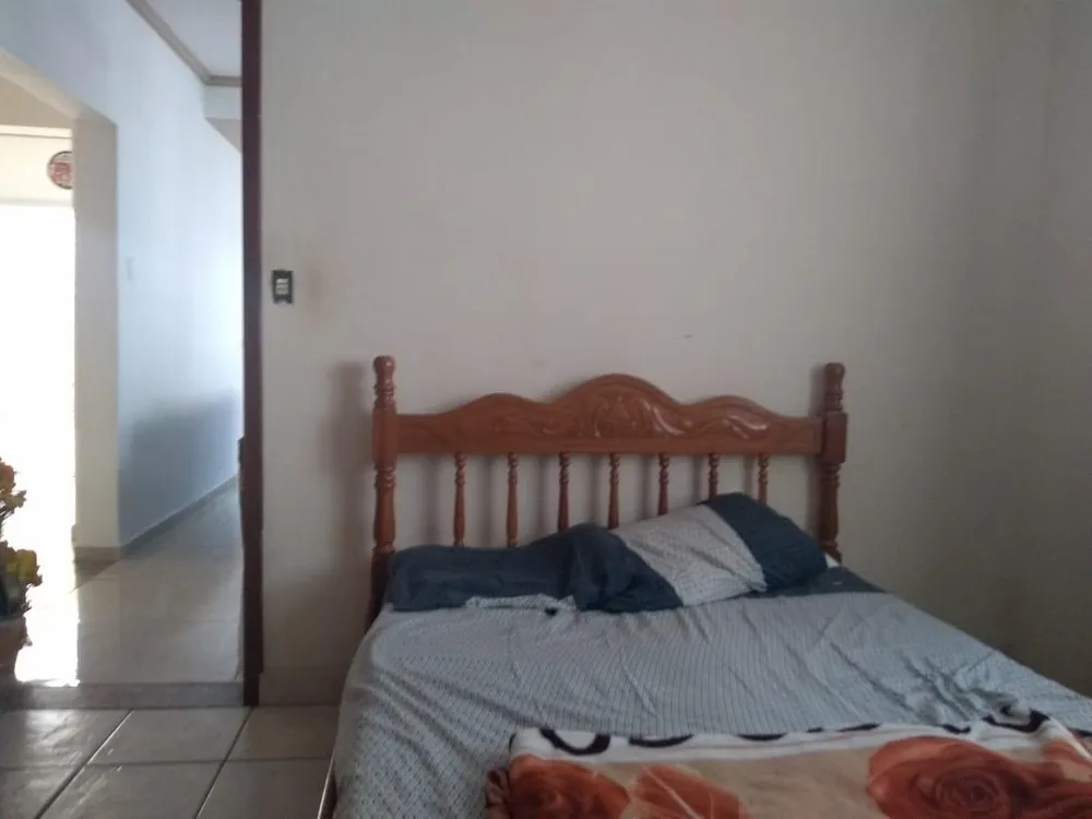 Casa, 4 quartos, 247 m² - Foto 8