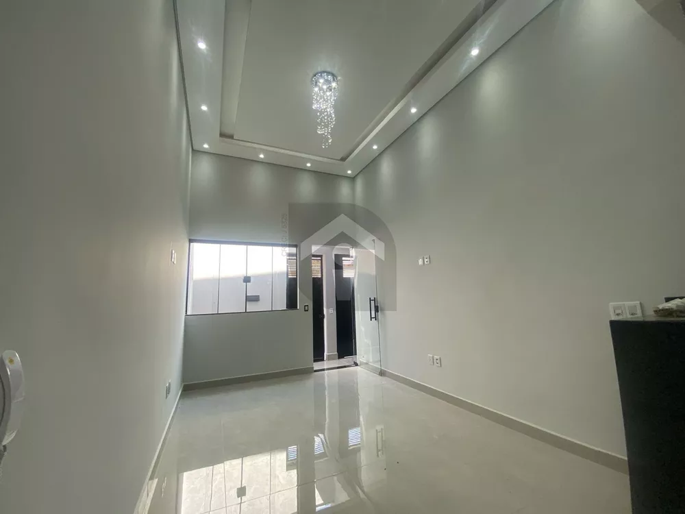 Casa à venda com 4 quartos, 225m² - Foto 4