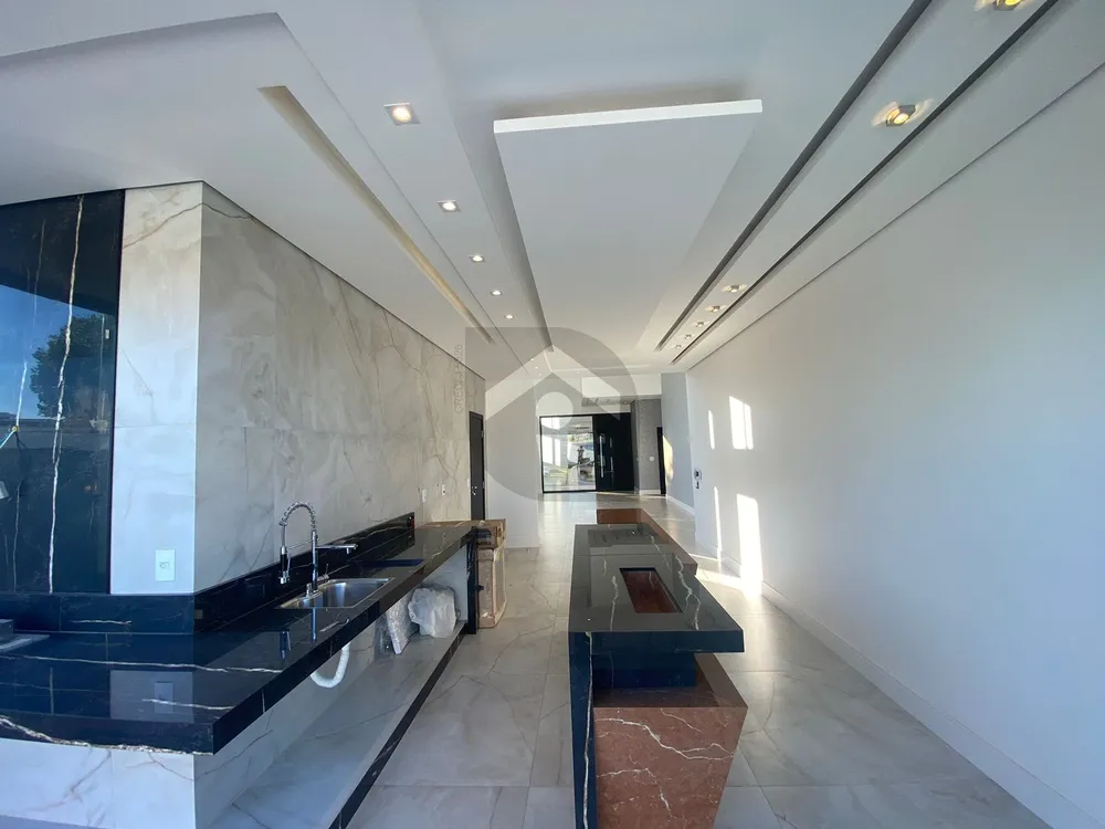 Casa, 3 quartos, 200 m² - Foto 13