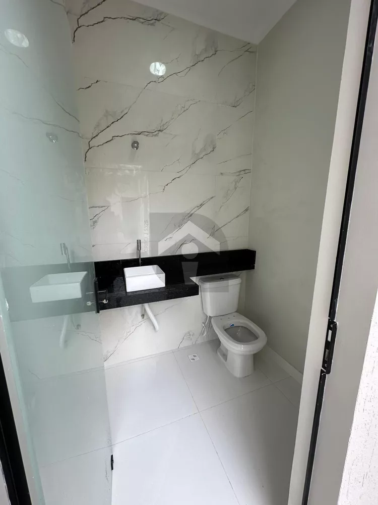 Casa, 3 quartos, 243 m² - Foto 3