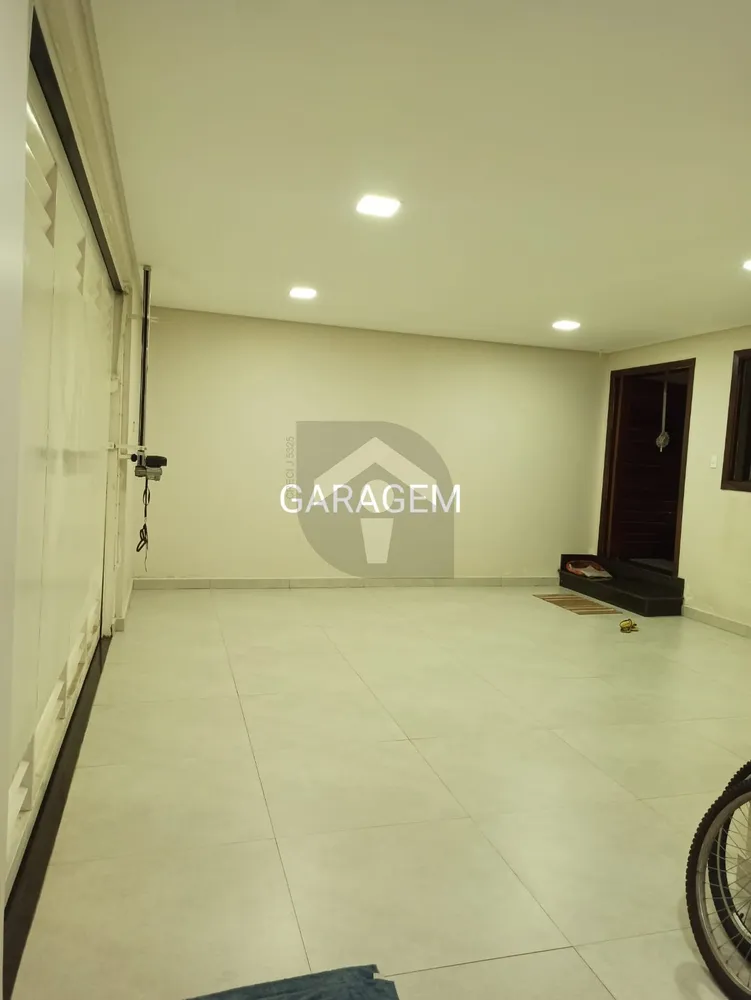 Casa, 3 quartos, 264 m² - Foto 3