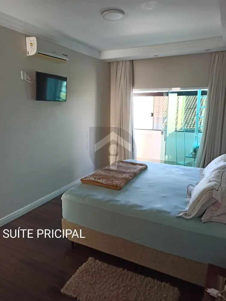 Casa, 3 quartos, 264 m² - Foto 17
