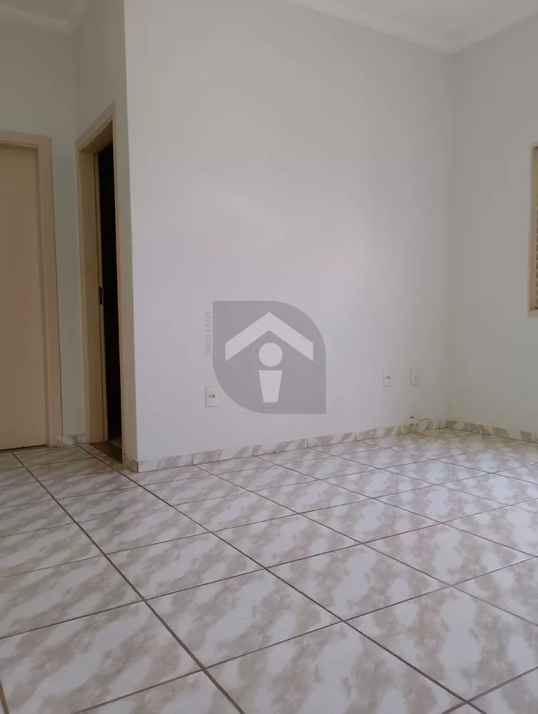 Casa à venda com 1 quarto, 130m² - Foto 4