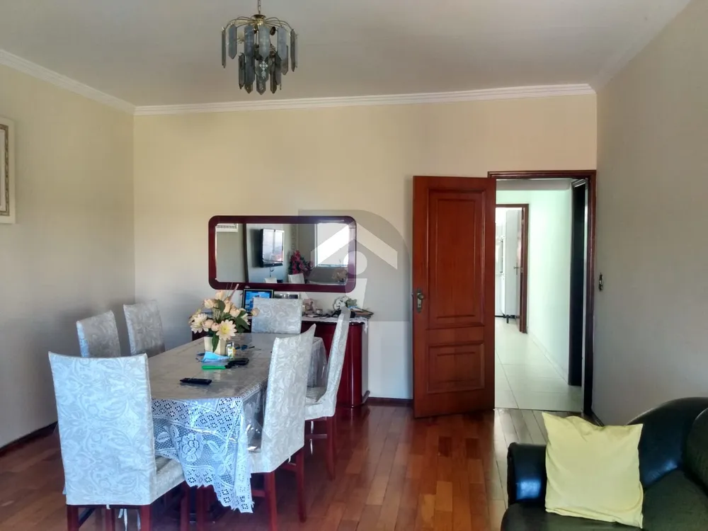 Casa, 3 quartos, 250 m² - Foto 6