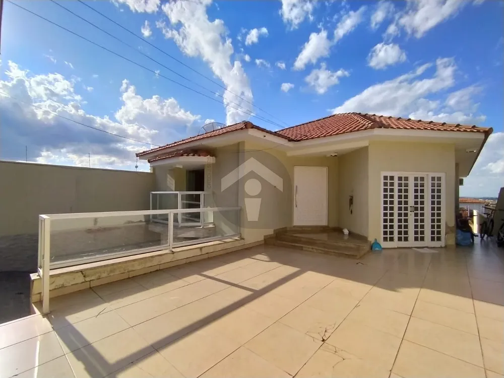 Casa, 7 quartos, 360 m² - Foto 2