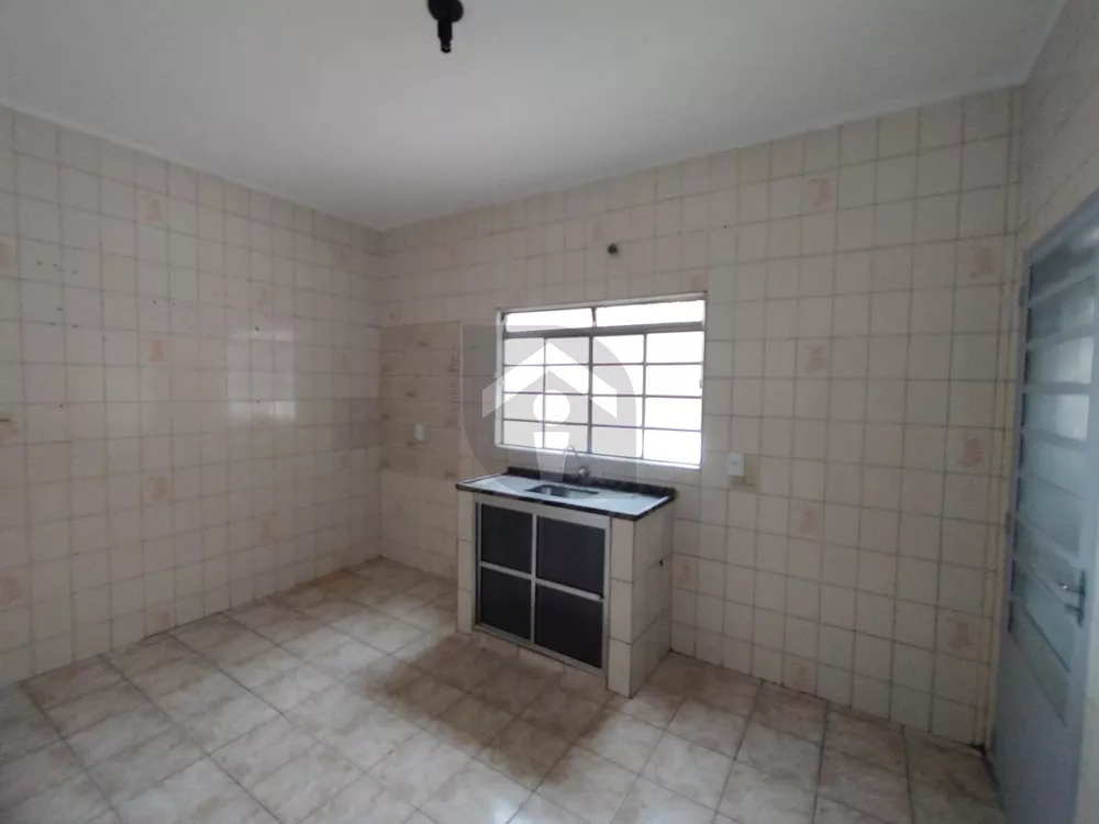 Casa, 3 quartos, 86 m² - Foto 4