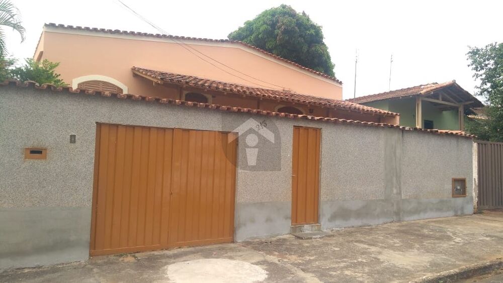 Casa, 3 quartos, 130 m² - Foto 1