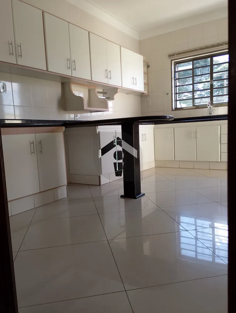 Casa, 3 quartos, 195 m² - Foto 13