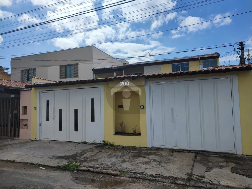 Casa, 3 quartos, 250 m² - Foto 1