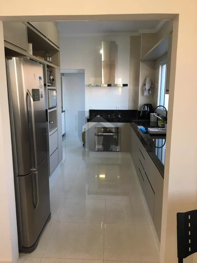 Apartamento, 3 quartos, 186 m² - Foto 4