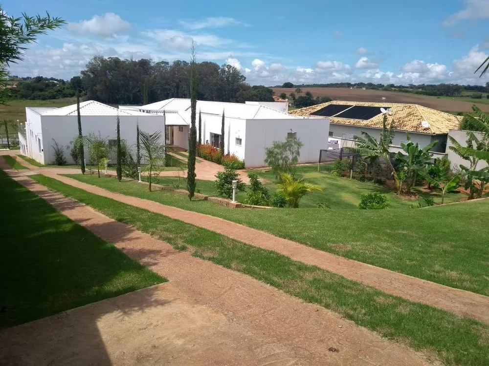 Casa, 3 quartos, 2809 m² - Foto 2