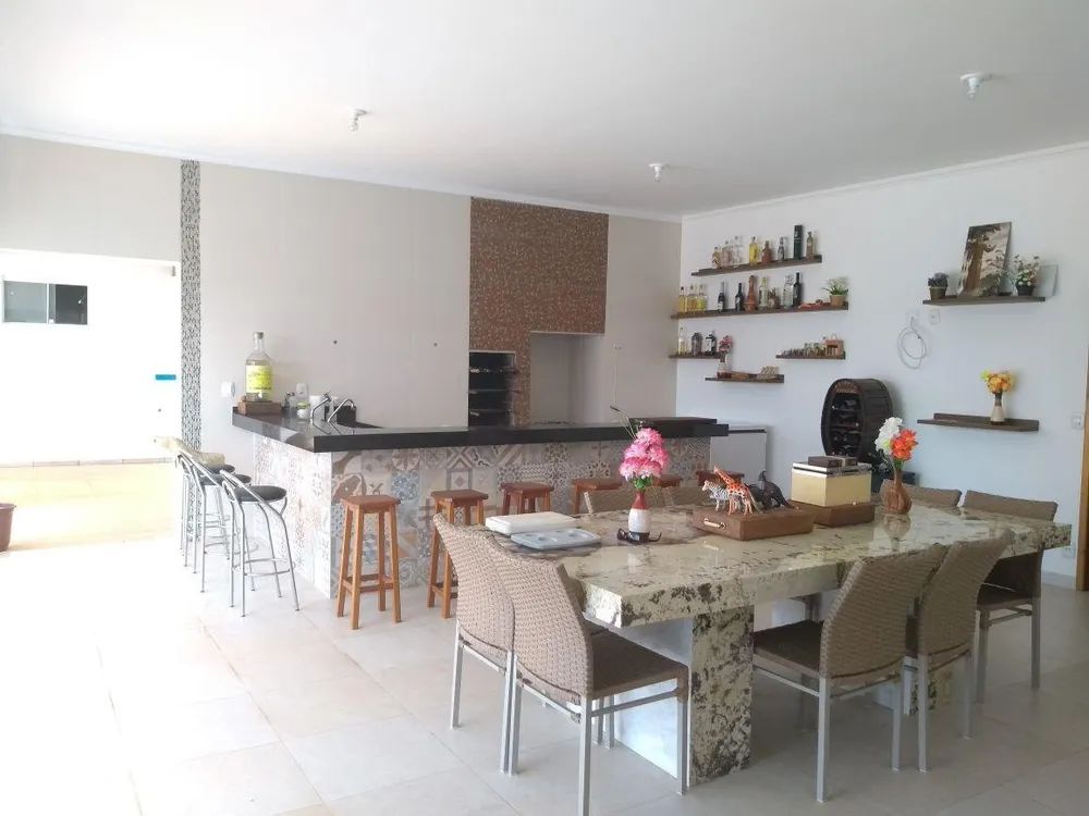 Casa, 3 quartos, 2809 m² - Foto 16