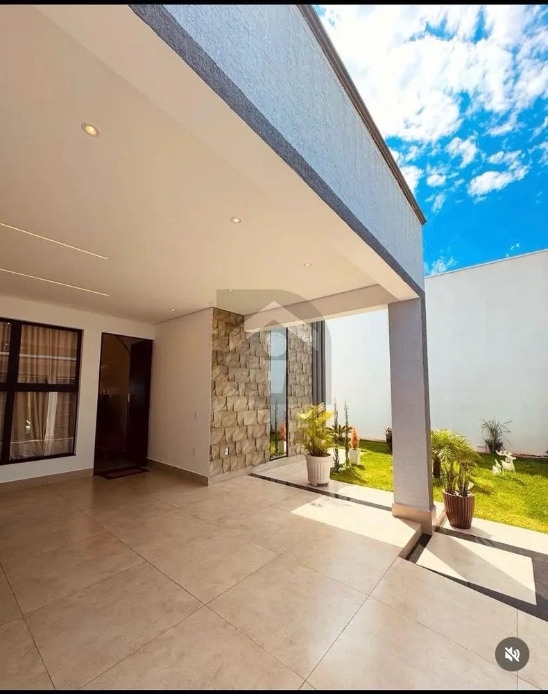 Casa, 3 quartos, 329 m² - Foto 1