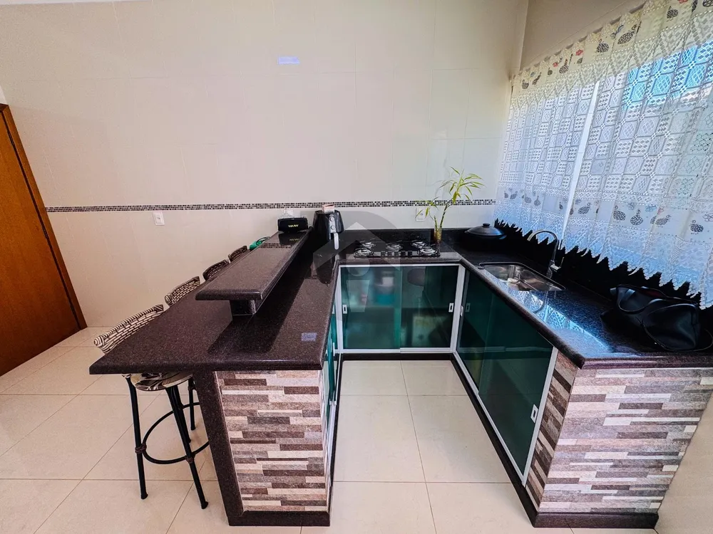 Casa, 4 quartos, 260 m² - Foto 12