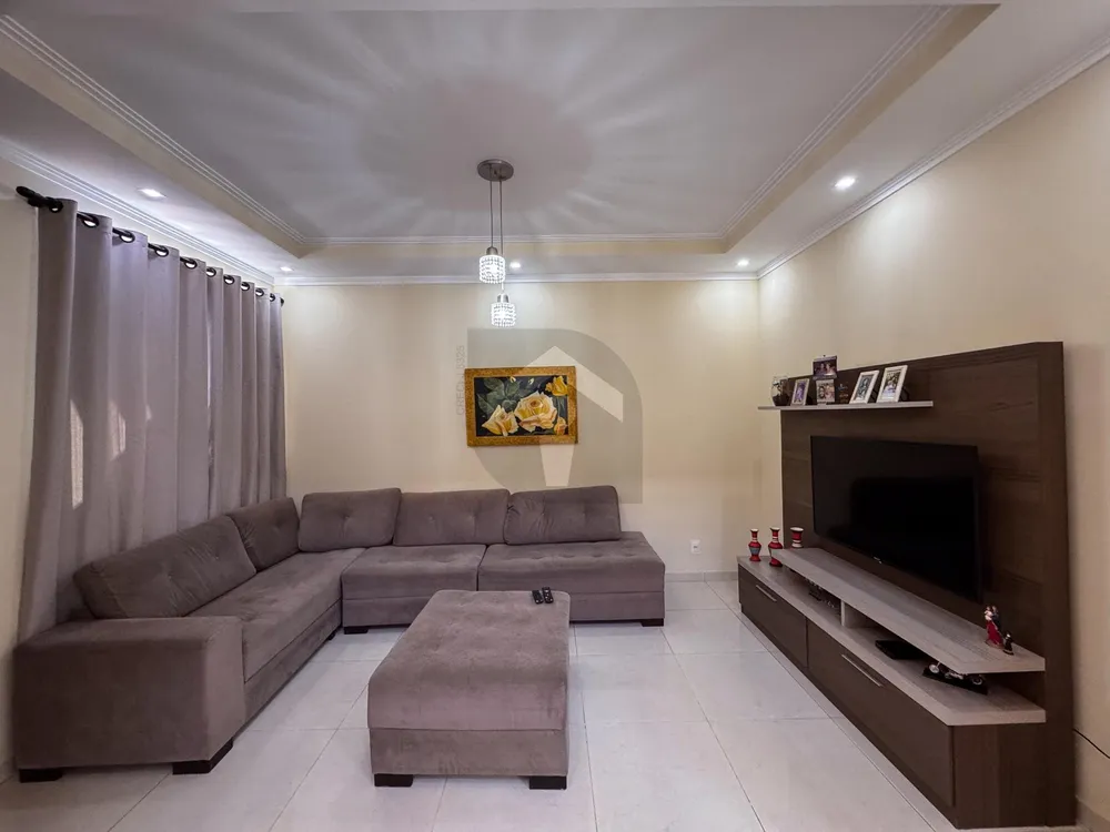 Casa, 4 quartos, 260 m² - Foto 4