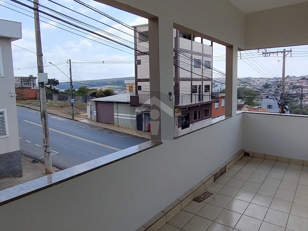 Casa, 3 quartos, 180 m² - Foto 2