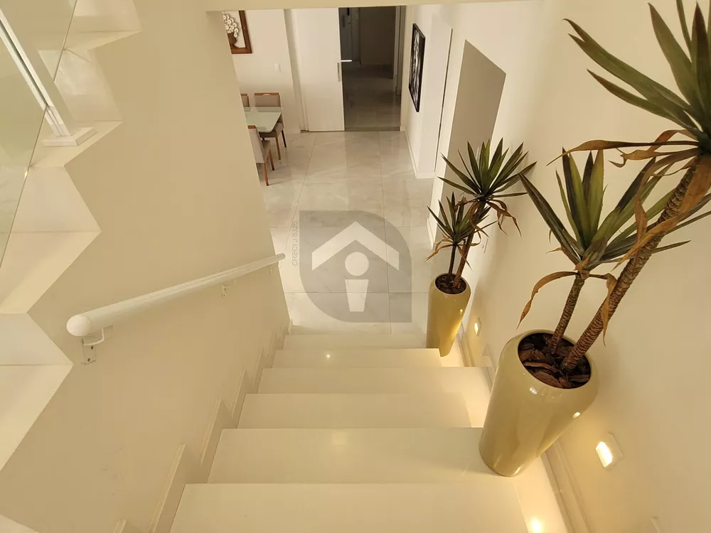 Casa, 4 quartos, 720 m² - Foto 2