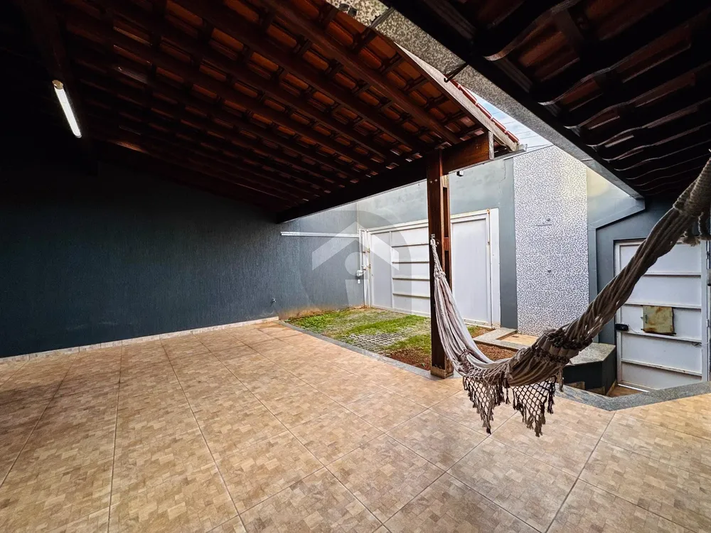 Casa, 3 quartos, 230 m² - Foto 2