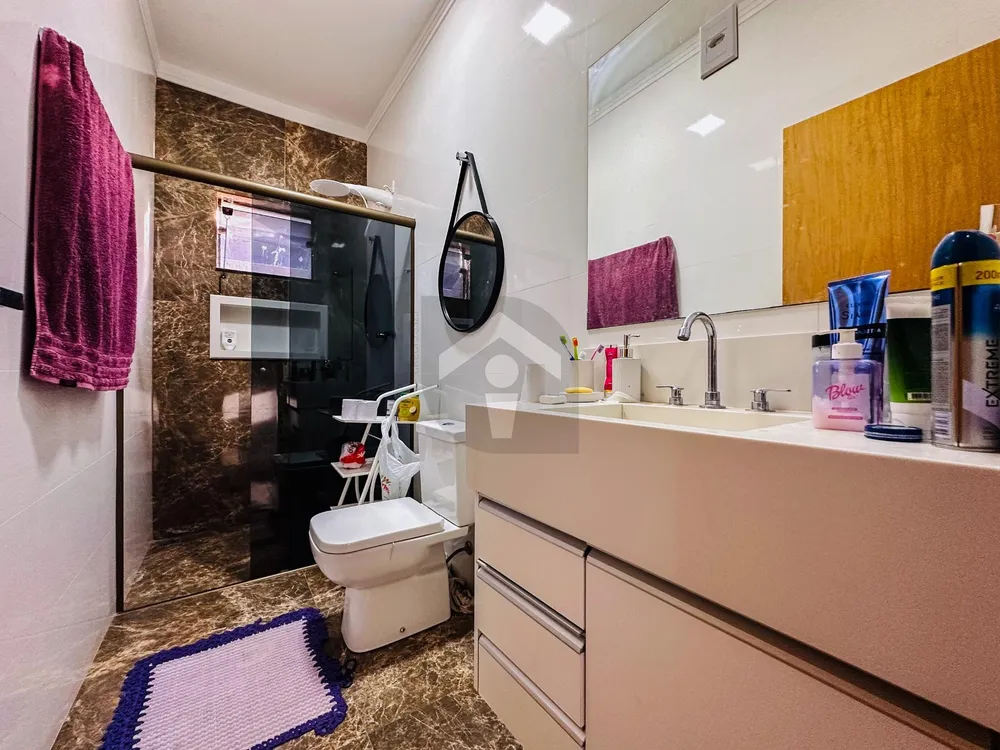 Casa, 3 quartos, 230 m² - Foto 8