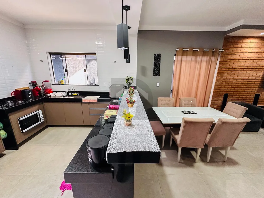 Casa, 3 quartos, 230 m² - Foto 6