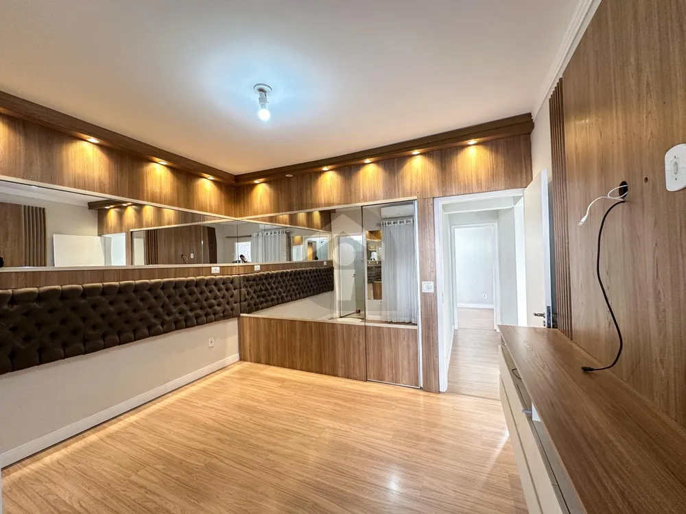 Casa, 3 quartos, 208 m² - Foto 1