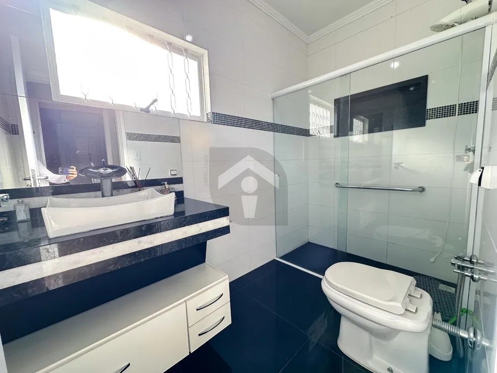 Casa, 3 quartos, 208 m² - Foto 4