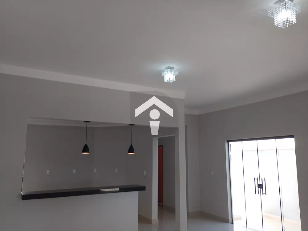 Casa à venda com 2 quartos, 165m² - Foto 16