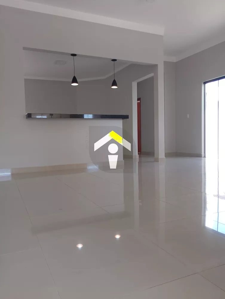 Casa à venda com 2 quartos, 165m² - Foto 17