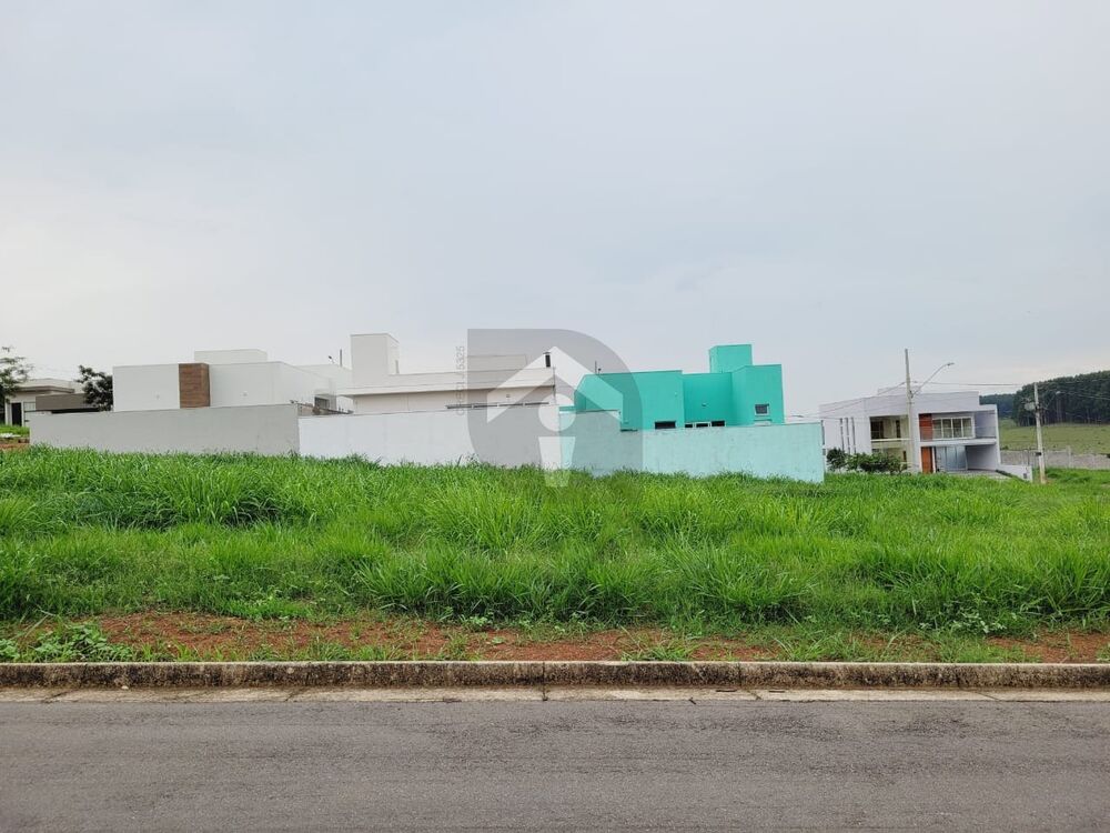 Terreno, 302 m² - Foto 1
