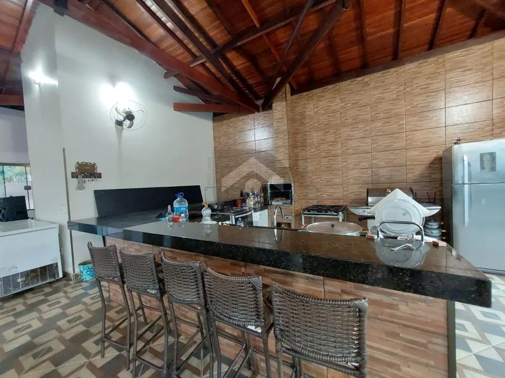 Casa, 4 quartos, 250 m² - Foto 6