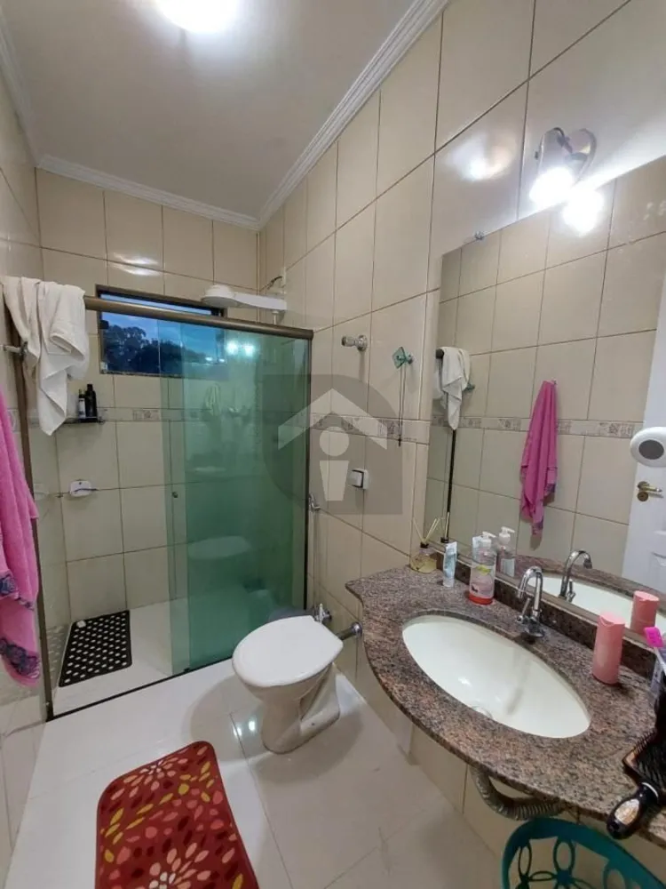Casa, 4 quartos, 250 m² - Foto 17