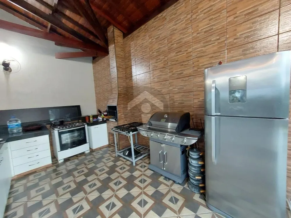 Casa, 4 quartos, 250 m² - Foto 12